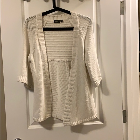 Cute Sweater - Picture 1 of 4